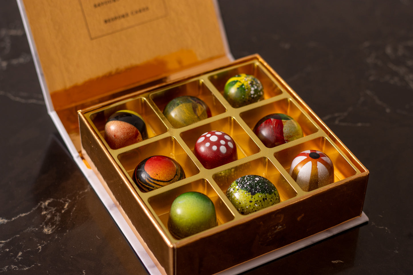 Marble Pralines Gift Box [9 pcs]